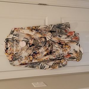 Vici dolls sold out wrap dress size medium